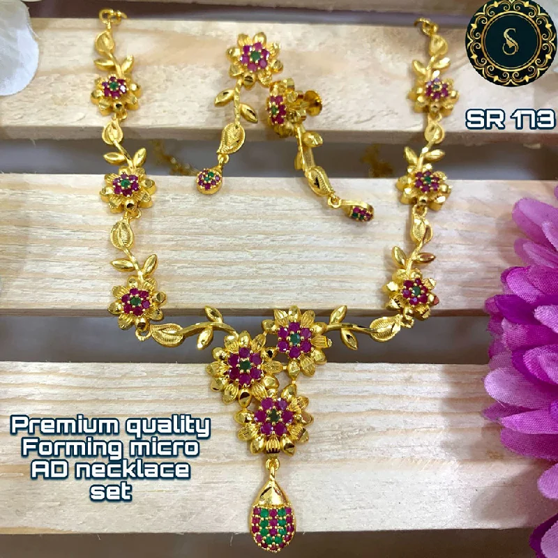 celestial theme ladies necklace-Siara Collections Forming Gold Pota Stone Necklace Set