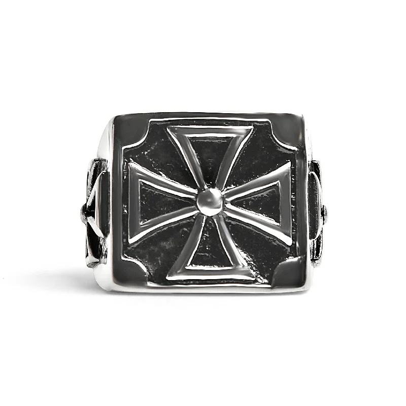 sapphire and diamond ladies ring-Stainless Steel Large Maltese Cross Signet Ring / SCR4014