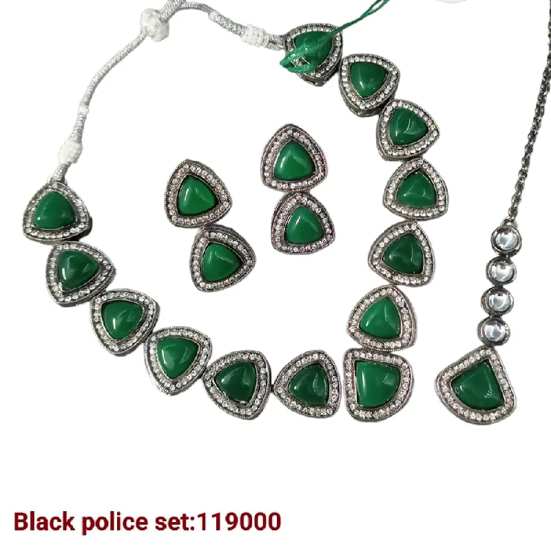 vintage ladies necklace-Padmawati Bangles Black Polish Crystal Stone Necklace Set