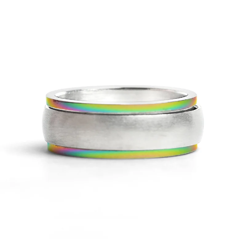 non-traditional ladies ring-Rainbow Edge Stainless Steel Polished Spinner Center Ring / SRJ9003