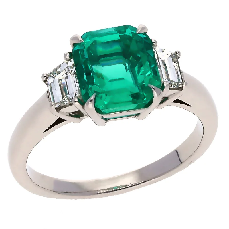 delicate band ladies ring-Platinum Natural Beryl Emerald Cut Emerald and Trapezoid Diamond Fashion Ring