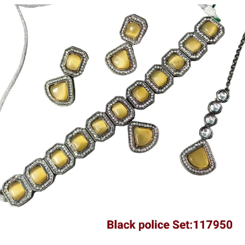 adjustable ladies necklace-Padmawati Bangles Black Polish Crystal Stone Necklace Set