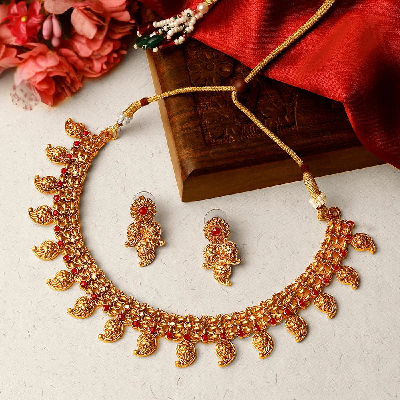 delicate minimalist ladies necklace-Shrishti Fashion Creative Paisley Design Gold Plated Choker Necklace Set For Women